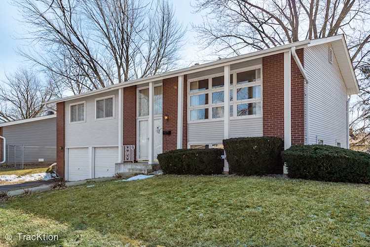 2707 Woodridge Dr Woodridge, IL 60517 | MLS 10269022 Photo 1