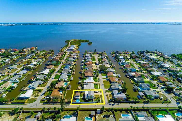 1600 Neptune Drive Merritt Island, FL 32952 | MLS 836669 Photo 1