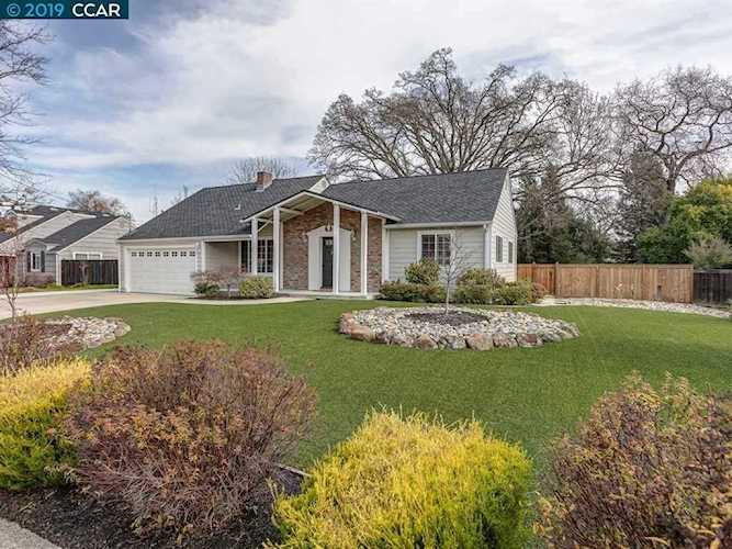 24 Parkland Drive Walnut Creek, CA 94597 | MLS 40852952 Photo 1