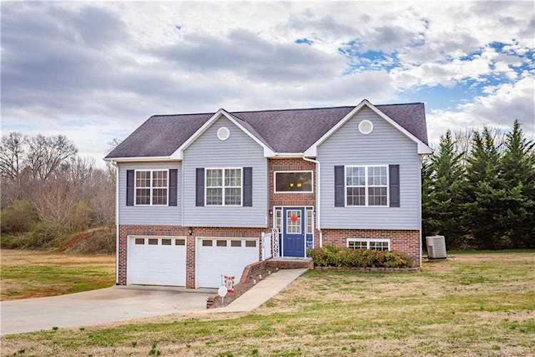 2313 Ellen St Granite Falls, NC 28630 | MLS 3472575 Photo 1