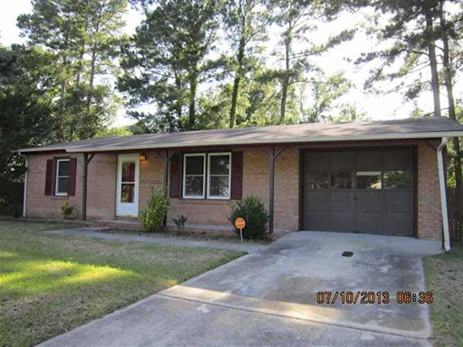 403 Walnut Drive Jacksonville, NC 28540 | MLS 100149849 Photo 1