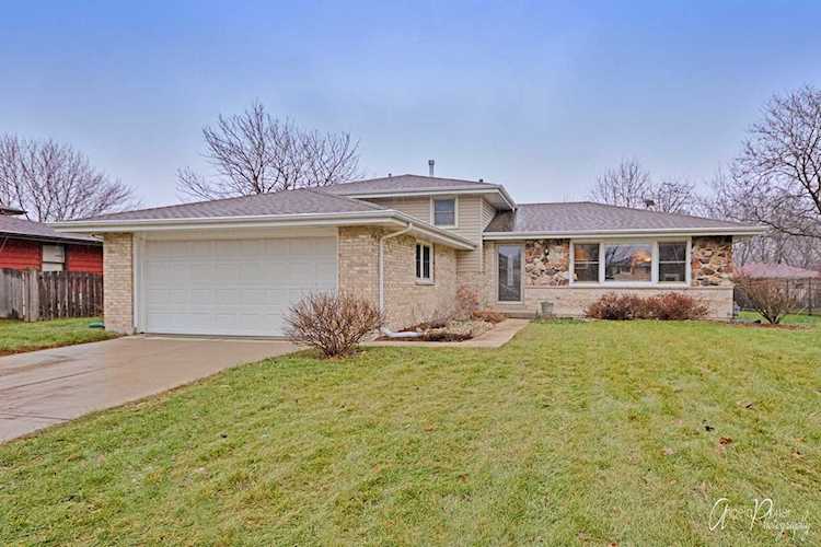 3841 N Galesburg Ct Arlington Heights, IL 60004 | MLS 10269725 Photo 1