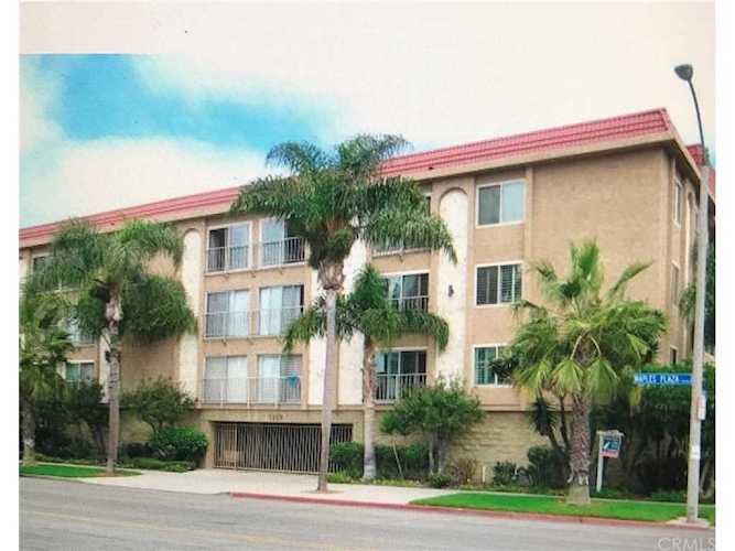 5959 E Naples #105 Long Beach, CA 90803 | MLS OC19032097 Photo 1