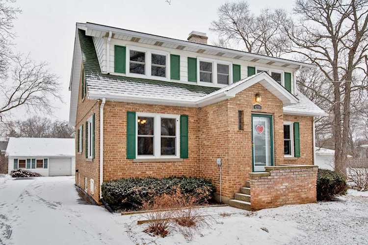 4250 Harper Ave Gurnee, IL 60031 | MLS 10269809 Photo 1