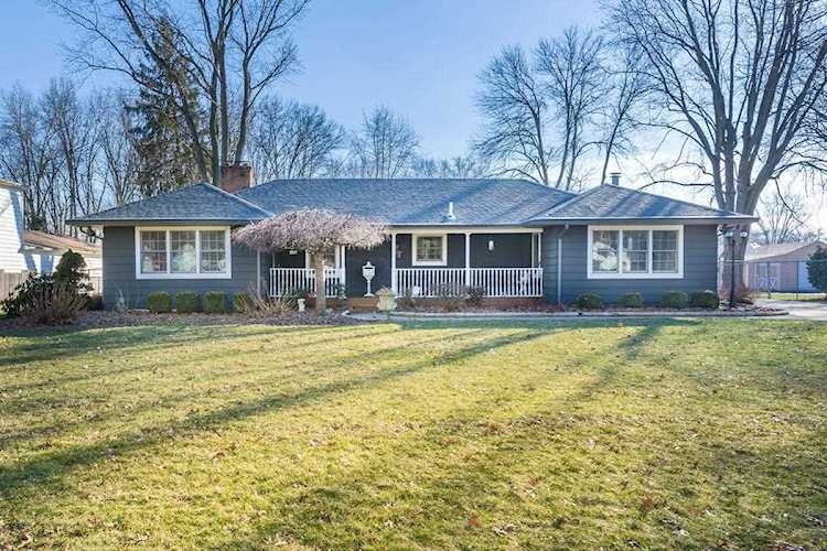 1601 E Cooke Road Columbus, OH 43224 | MLS 219003711 Photo 1