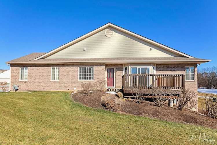 3137 Cypress Ct #3137 Mchenry, IL 60051 | MLS 10269939 Photo 1
