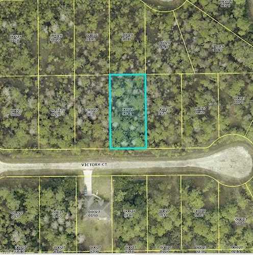 182 Victory Ct Lehigh Acres, FL 33972 | MLS 219013022 Photo 1