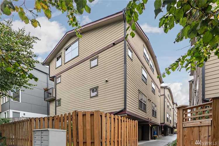 5940 California Ave SW #B Seattle, WA 98136 | MLS ® 1399830 Photo 1