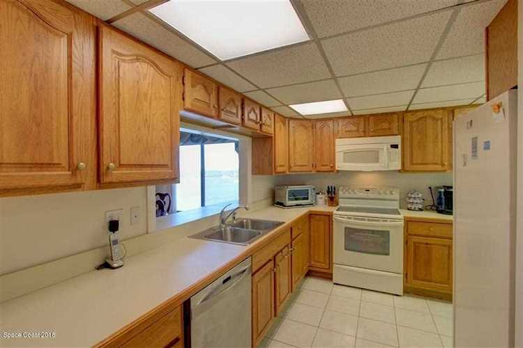 3799 S Banana River Boulevard #930 Cocoa Beach, FL 32931 | MLS 836061 Photo 1