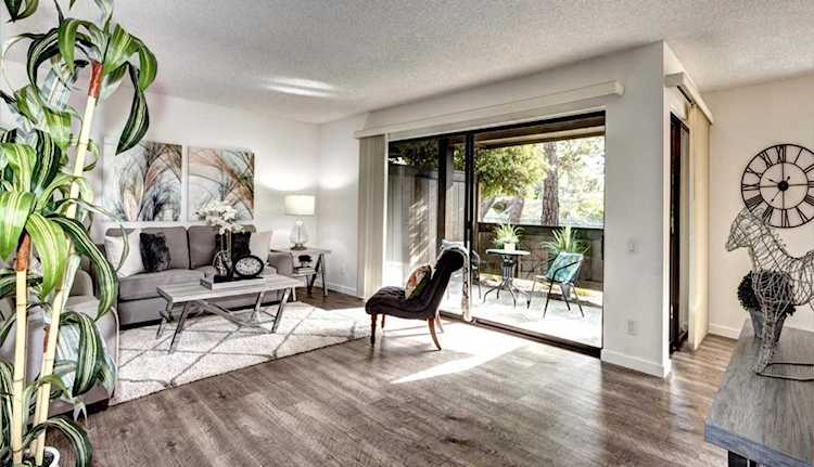 3354 Brittan Ave 4 San Carlos, CA 94070 | MLS ML81734811 Photo 1