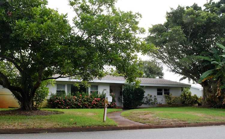 505 S S Palm Avenue Indialantic, FL 32903 | MLS 837172 Photo 1