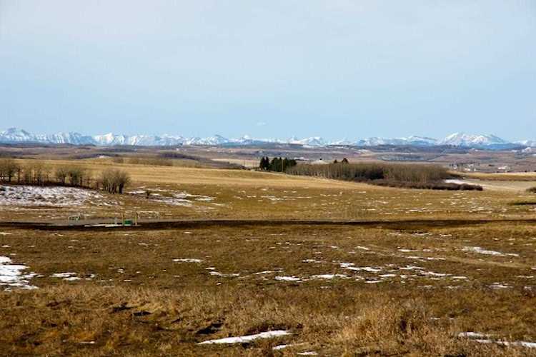 32015 284 Ave W Rural Foothills County, AB T1S 1A2