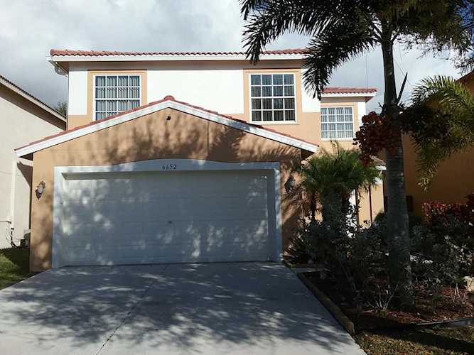 6652 W Country Winds CV Cove #6652 Lake Worth, FL 33463 | MLS RX-10489908 Photo 1