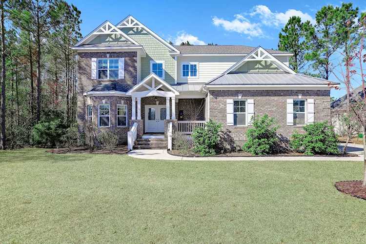 Home For Sale At 131 Summerset Landing, Hampstead NC in The Harbour At Summerset Photo 1