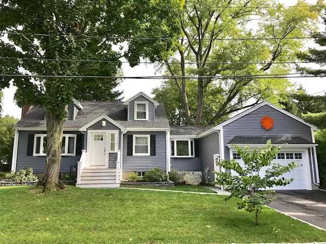 115 Clark Lane Waltham, MA 02451 | MLS 72439312 Photo 1