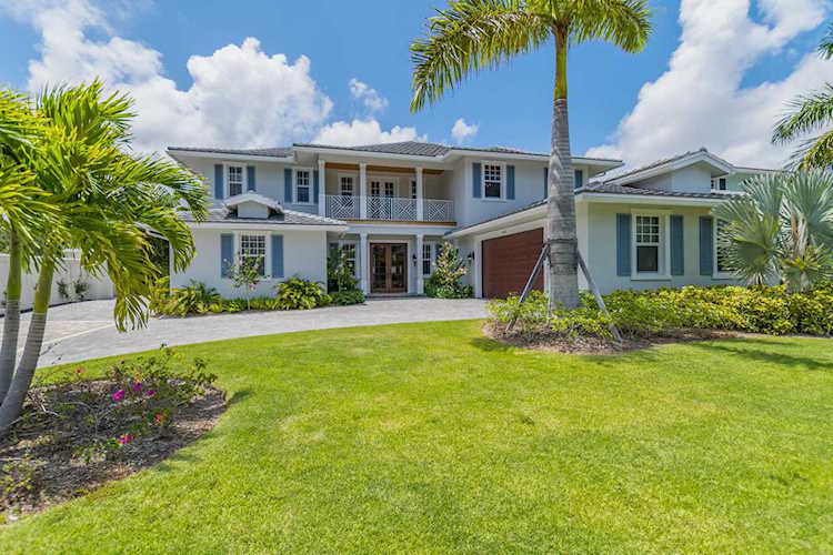 2520 Estates Drive #3 North Palm Beach, FL 33410