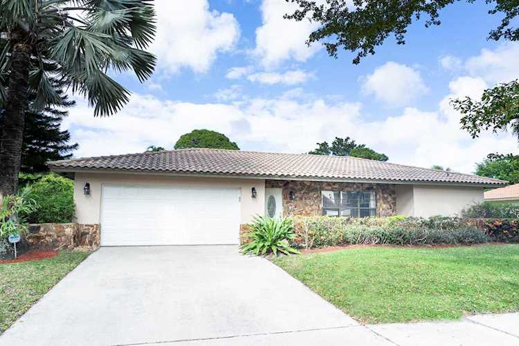 2411 NW 35Th Street Boca Raton, FL 33431 - MLS# RX-10508166 | BocaRatonRealEstate.com Photo 1
