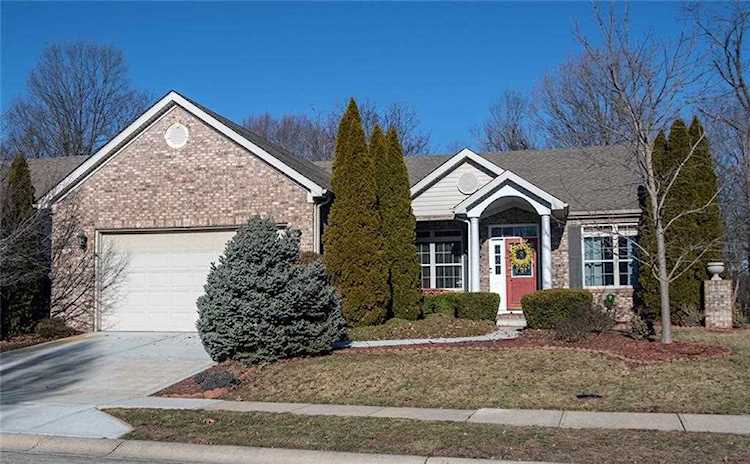 10594 Aspen Drive Fishers, IN 46037 | MLS 21622834 Photo 1