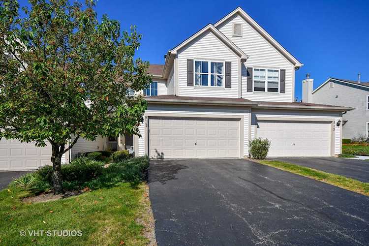 517 Heritage Ct St. Charles, IL 60175 | MLS 10170453 Photo 1