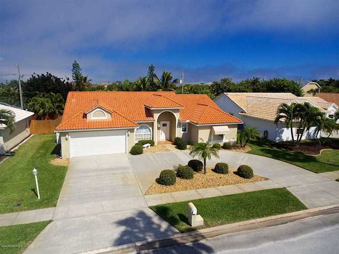 130 Waters Edge Lane Indialantic, FL 32903 | MLS 838447 Photo 1