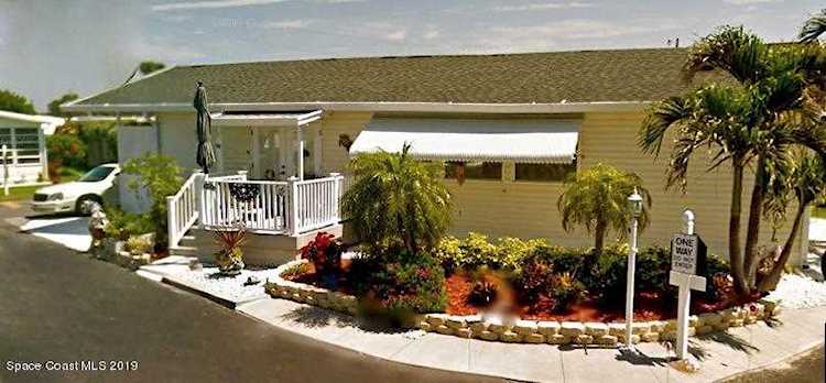 226 Liberty Lane Melbourne Beach, FL 32951 | MLS 836512 Photo 1