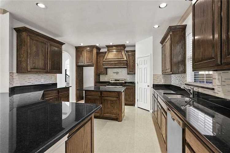 2616 Pine Street, Dallas, TX, 75215 | MLS#14034398 Photo 1