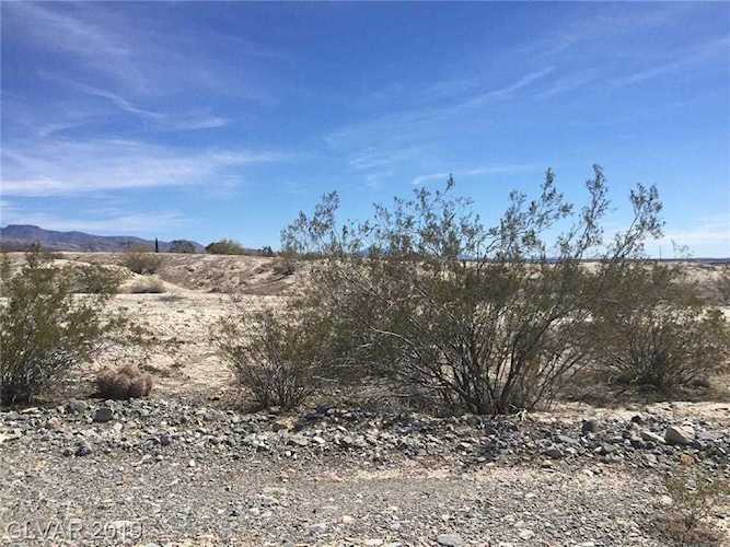 2281 S Tucuman Ave Pahrump, NV 89048