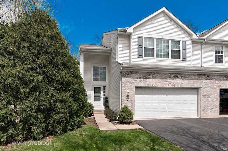 703 Red Oak Ct Naperville, IL 60563 | MLS 10170459 Photo 1
