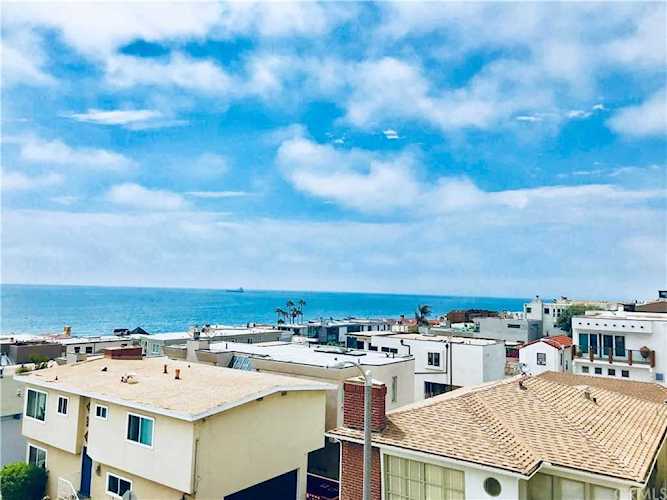 220 23rd Street in Manhattan Beach, CA - MLS# OC19050321 Photo 1