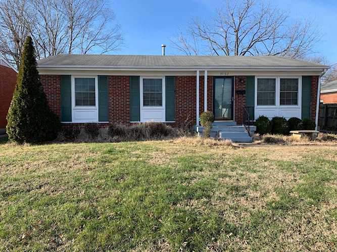 3902 Woodgate Ln Louisville, KY 40220 | MLS 1522495 Photo 1