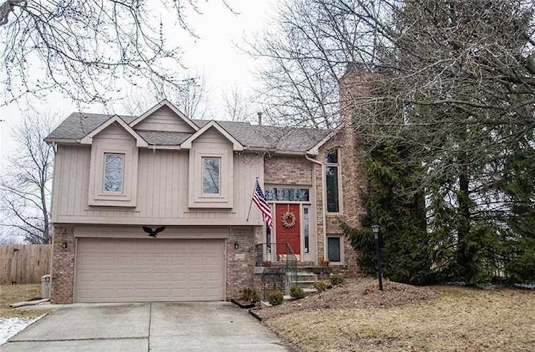 12578 Saksons Boulevard Fishers, IN 46038 | MLS 21625854 Photo 1