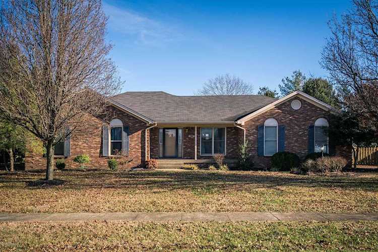 188 Spring Lake Ct Louisville, KY 40229 | MLS 1521392 Photo 1