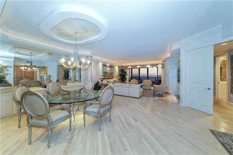435 L Ambiance Drive #J403 Longboat Key, FL 34228