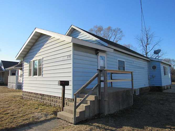 230 W Gordon St Coal City, IL 60416 | MLS 10302884 Photo 1