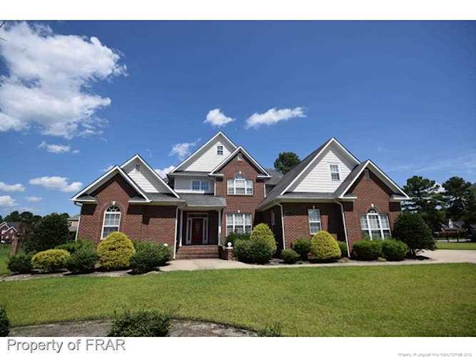 241 Stoneleigh Dr Fayetteville, NC 28311 | MLS 553343 Photo 1