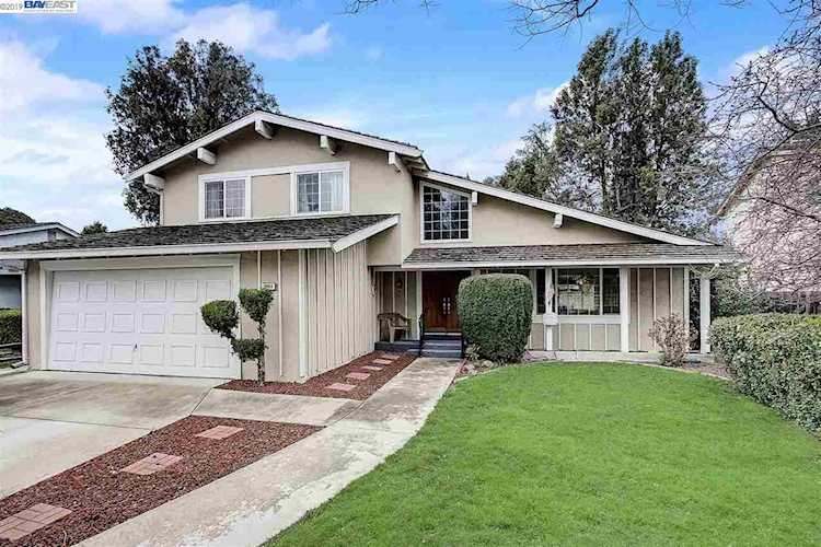 3963 Fairlands Dr Pleasanton, CA 94588 | MLS 40856739 Photo 1
