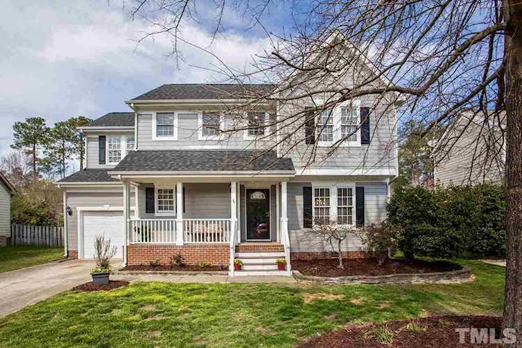 102 Peachland Drive Cary, NC 27519 | MLS 2242353 Photo 1