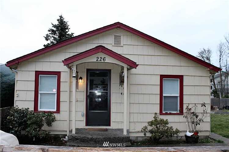 226 S Ninth St Shelton, WA 98584 | MLS ® 1422132 Photo 1