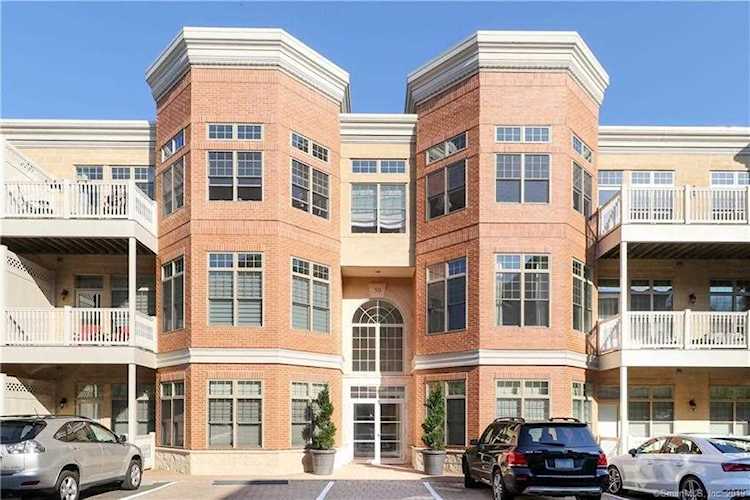 Fairfield Real Estate, Realtor, Fairfield, CT Photo 1