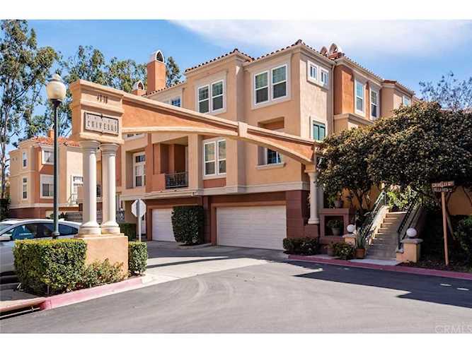 21 Crivelli Aisle Irvine, CA 92606 | MLS OC19058666 Photo 1