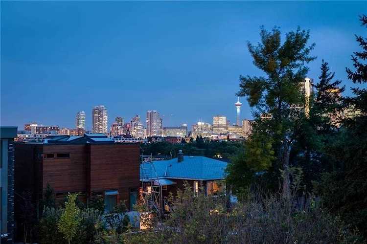 1036 Drury Avenue NE Calgary, AB T2E 0M2