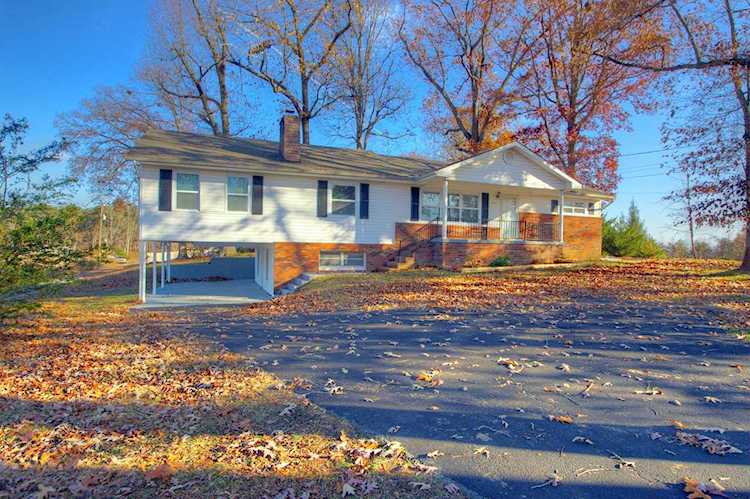 4658 Douglas Dam Rd Strawberry Plains, TN 37871 | MLS 1064357 Photo 1