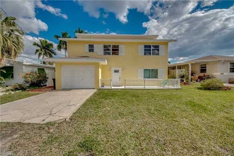 2597 3rd St Matlacha, FL 33993 | MLS 219012936 Photo 1