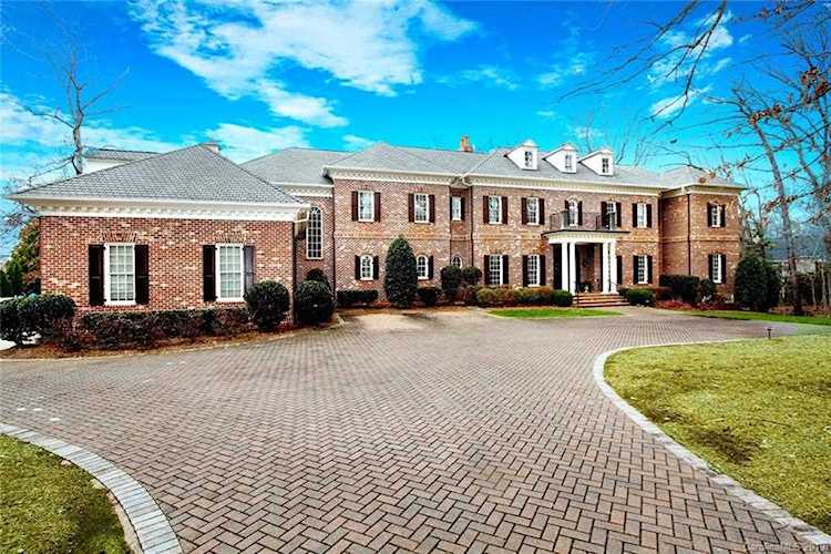 7214 Baltusrol Ln Charlotte, NC 28210