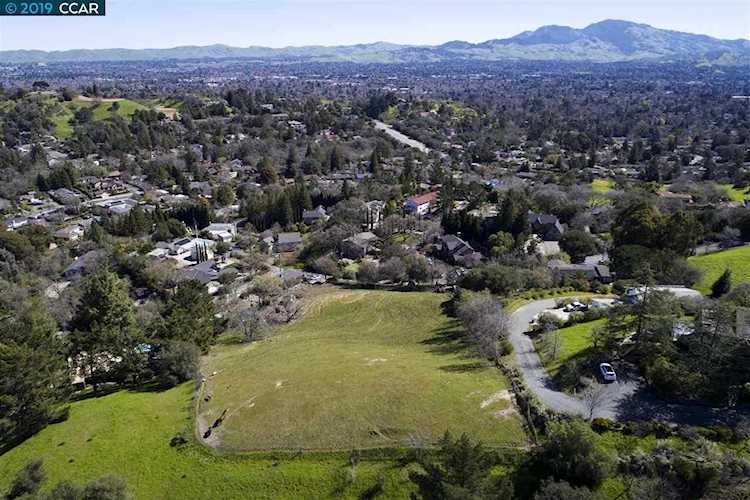 1787 Ivanhoe Ave Lafayette, CA 94549