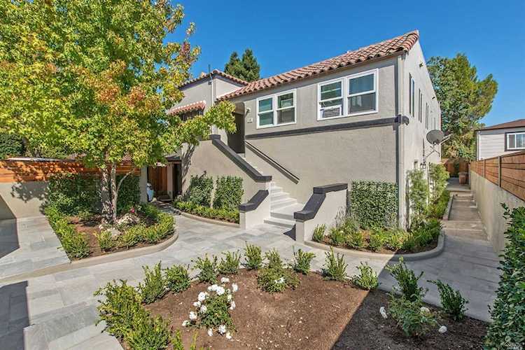 106 Union Street San Rafael, CA 94901 | MLS 21900598 Photo 1