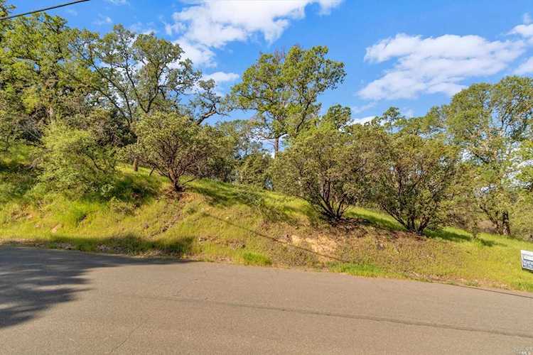 2553 Harness Drive Pope Valley, CA 94567