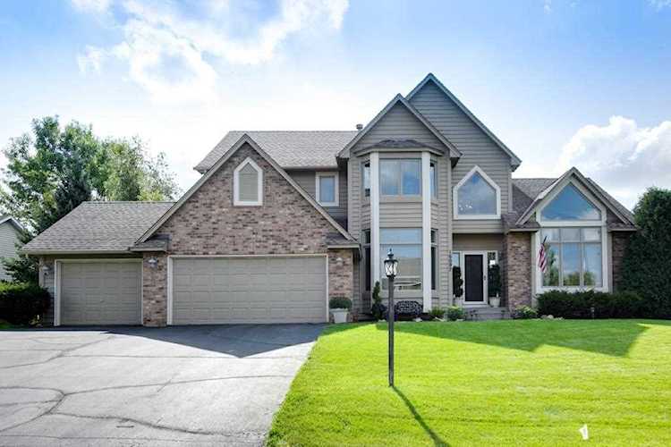 16097 Interlachen Boulevard Lakeville, MN 55044 | MLS 5009723 Photo 1