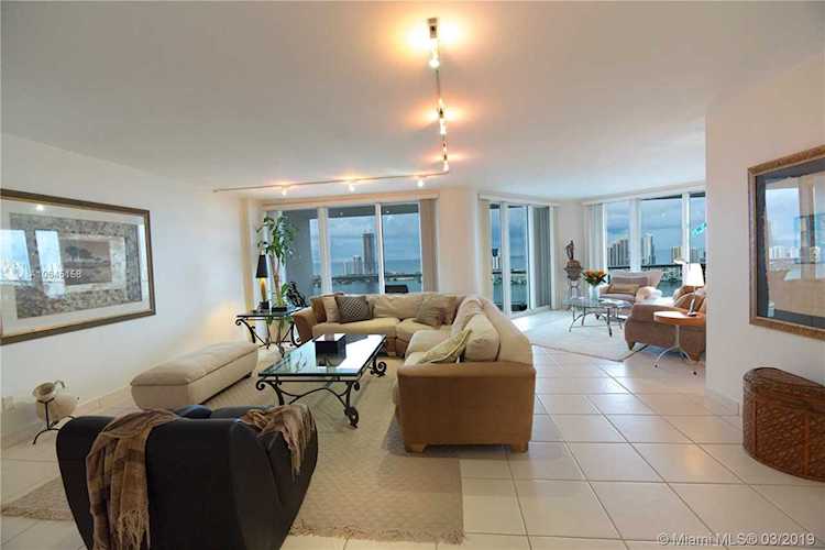 7000 Island Blvd #2909 Aventura, FL 33160