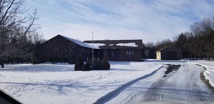 9400 Oak Dr Bismarck, ND 58503 | MLS 401225 Photo 1